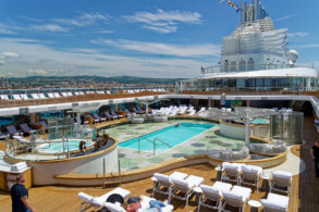 Pooldeck
