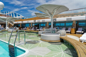 Pooldeck