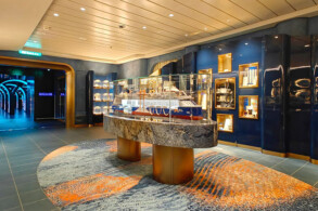 Flagship Store