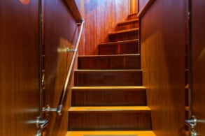 Treppe zu den Kabinen