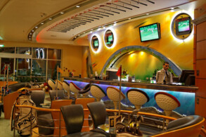 19th Hole Bar
