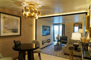 Seven Seas Suite 801