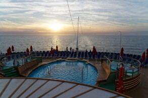 Tides Pool