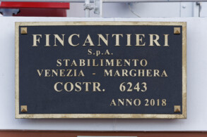 Werft-Schild