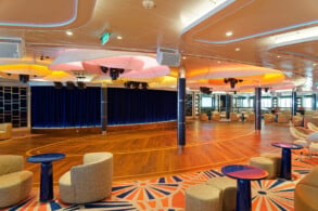 Grand Bar Leonardo