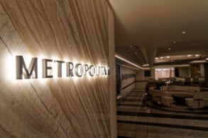 Metropolitan Bar