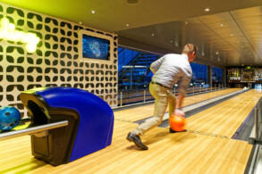 Bowling