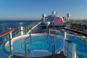 Pooldeck