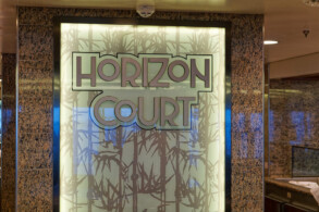 Buffet Horizon Court