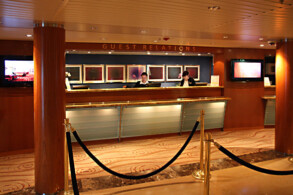 Grand Foyer Rezeption