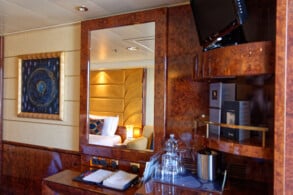 Deluxe-Suite 15004