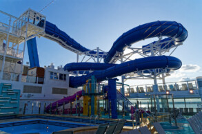 Pooldeck