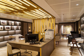 Concierge Lounge