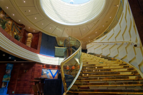 Yacht Club Concierge-Bereich