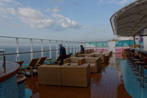 Vibe Beach Club