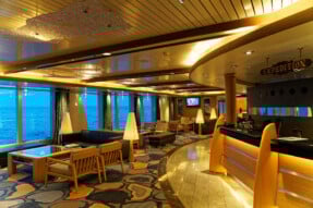 Rezeption, Lounge, Bistro