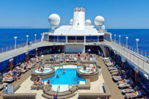 Pooldeck