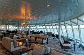 X-Lounge