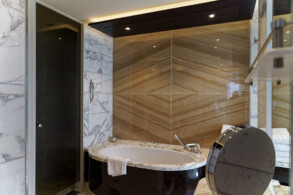 Haven Deluxe Owners Suite (H2)