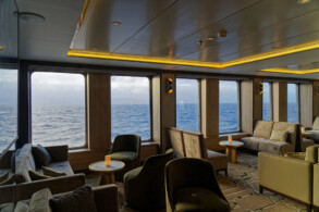 Main Lounge, Deck 4