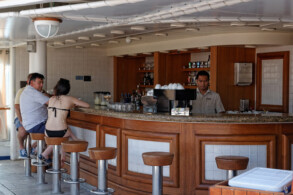 Pool Bar