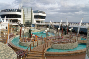 Aqua-Park-Pool