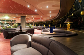 Top Sail Lounge (nachts)