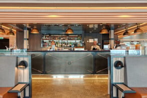Explorer Lounge
