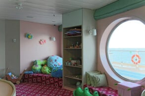 Nest - Baby-Raum
