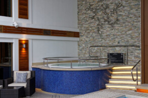 Haven Courtyard und Pool