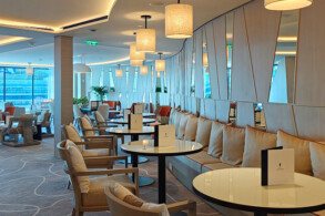 Retreat Lounge