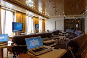 Digital Workshop Queen's Room