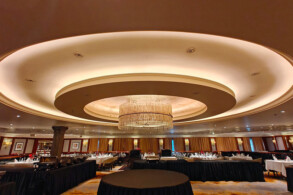 Discoveries Restaurant