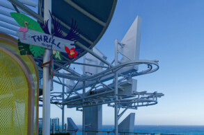 Thrill Island, Crown's Edge