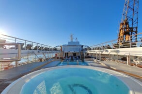 Pooldeck
