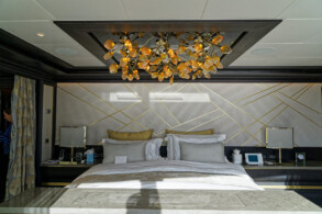Regent Suite 1400