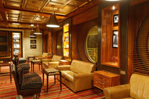 687 Lounge - Sports Bar