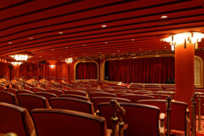 Show Lounge