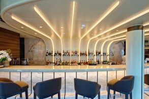 Astern Lounge
