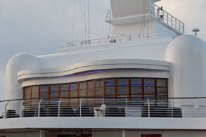 Currents Bar