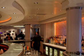 Shaker's Bar