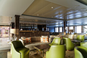 Main Lounge, Deck 4