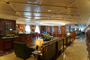 Baristas Bar & Lounge