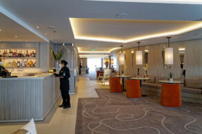 Retreat Lounge