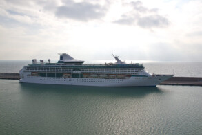 Legend of the Seas