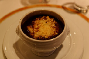 Le Bistro