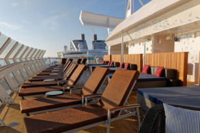 Suite Deck