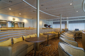 Expedition Lounge, Deck 7