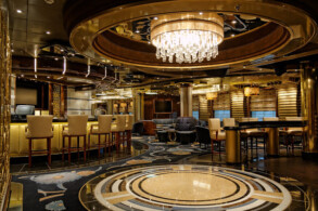 Club 6