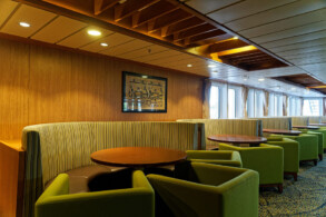 Lounge, Deck 5